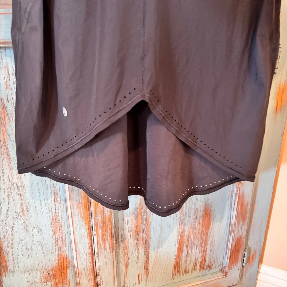 Lulu black tank size 6 - Picture 5 of 7